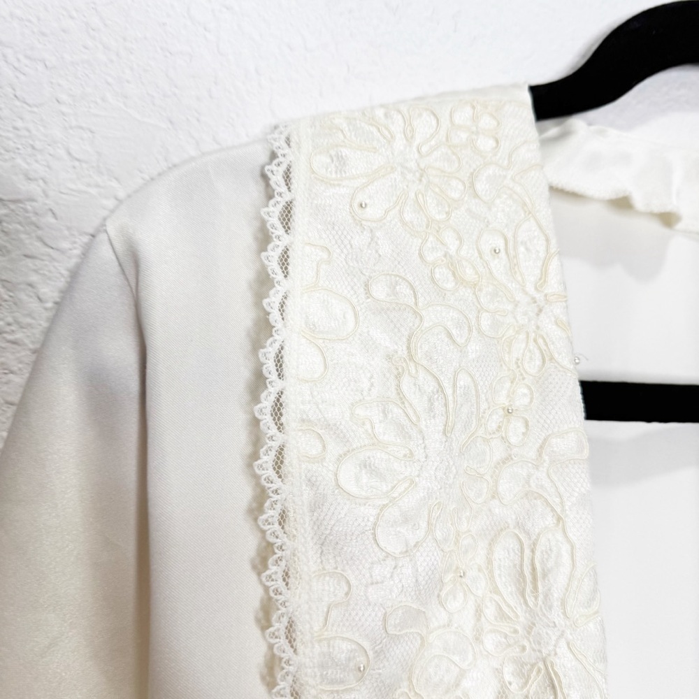 Delicates Cream Chemise and Robe Set - Picture 11 of 16